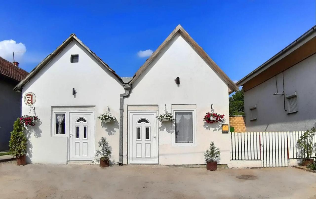 Apartamento Prenociste Indija Hrvic Exterior foto